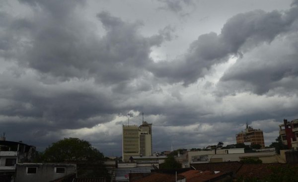 Miércoles cálido con precipitaciones y tormentas eléctricas - Noticiero Paraguay