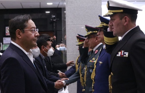 El presidente de Bolivia tuvo un control médico positivo