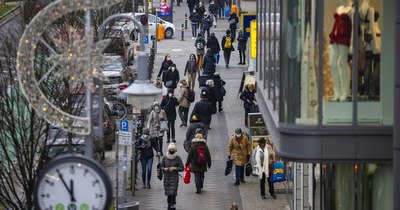 La Nación / Alemania bate récord de muertes por coronavirus y se vuelve a confinar