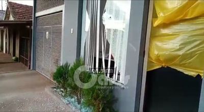Atentan contra residencia del director de la cárcel de Pedro Juan.