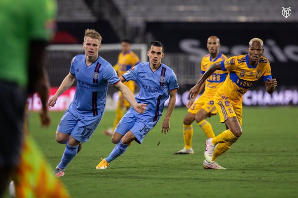 Tigres golea y elimina de la Concachampions al New York City de Jesús Medina