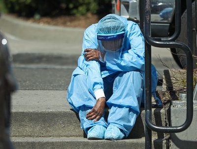 Intensivistas están exhaustos y temen quedar sin vacaciones · Radio Monumental 1080 AM