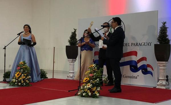 «Mita´i Requejo» fue merecedor de uno de los premios «República» | Radio Regional 660 AM