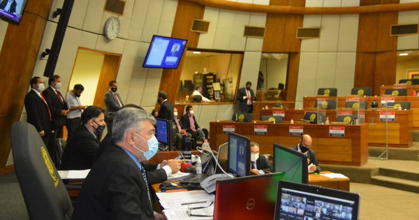 La Nación / Sancionan modificación de ley de vacunas para facilitar inmunización contra el COVID-19