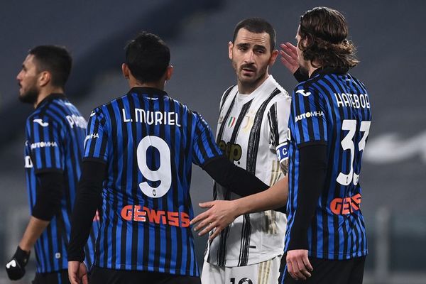Juventus y Atalanta se neutralizan en un partido vistoso - Fútbol - ABC Color