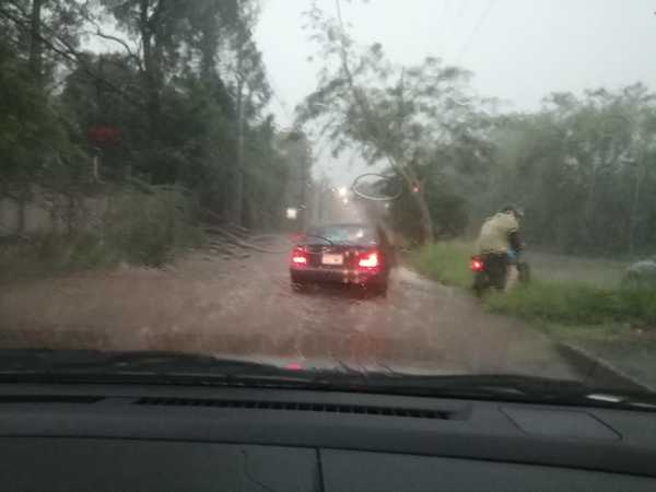 Calculan que unas 200 familias fueron afectadas por el temporal - Megacadena — Últimas Noticias de Paraguay