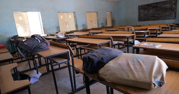 La Nación / Nigeria: criminales contratados por yihadistas secuestraron a 333 estudiantes