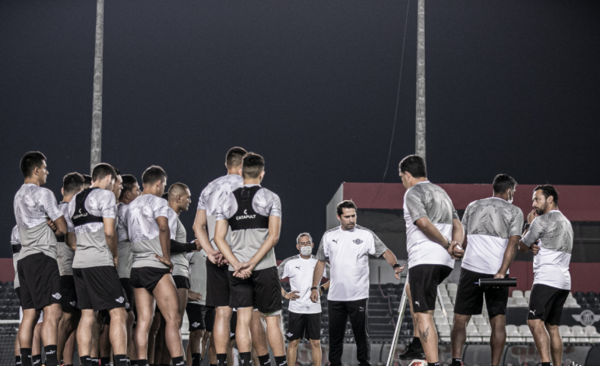 HOY / Tras eliminarse de la Copa, Morínigo deja Libertad