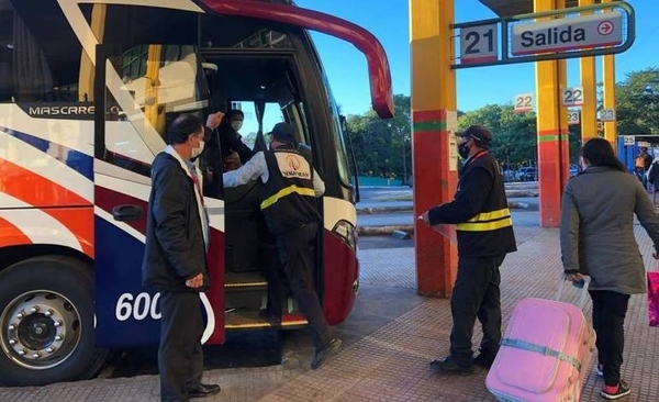 HOY / Autoridades analizarán medidas a aplicar a nivel transporte para fiestas de fin de año