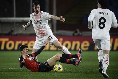Inter gana al Nápoles y presiona a un AC Milan que empató - Fútbol - ABC Color