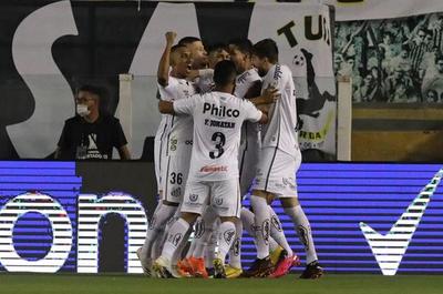 Santos golea y es semifinalista de la Copa Libertadores, ocho años después