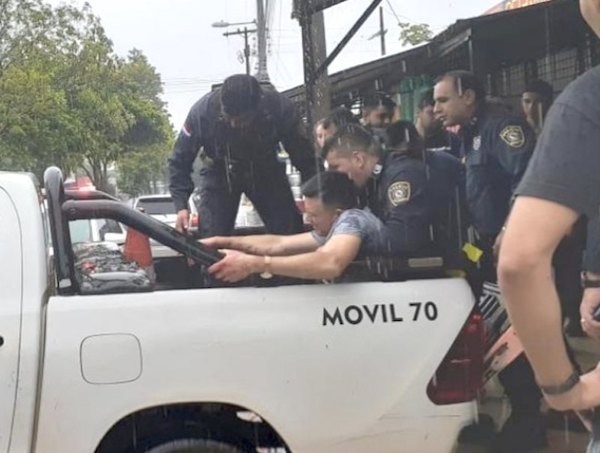 Crónica / “Soy policía”, dijo y le balearon en asalto