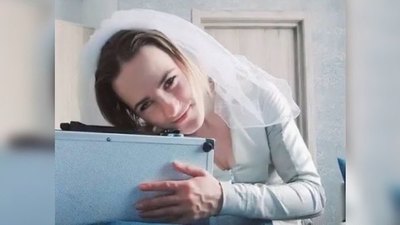 Crónica / Yiyi se casa con el amor de su vida: ¡Un maletín!