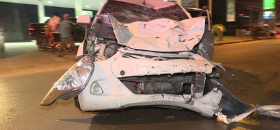 Crónica / Otra conductora tatáre causa accidente fatal