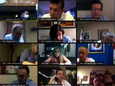 Instan a mantener apoyo a Asamblea, crítica a   Maduro