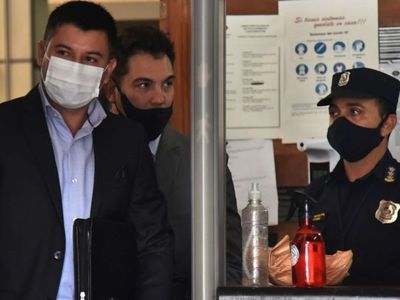 Hasta un ministro de la Corte habría presionado a Vega, pero no piden lista