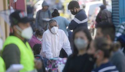 Tapabocas, incluso en familia - Mundo - ABC Color