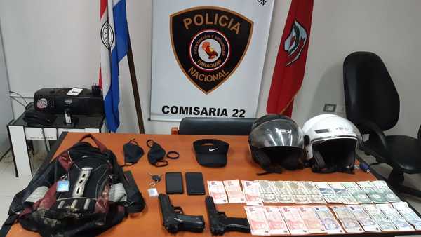 Tras persecución, capturan a presuntos asaltantes en MRA