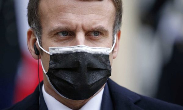 Presidente de Francia dio positivo a prueba de covid-19