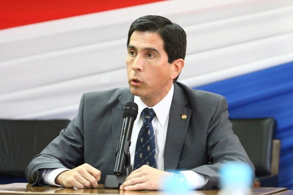 Ministro de Relaciones Exteriores manifestó que siguen las conversaciones para la reapertura de la frontera