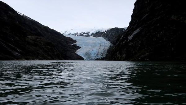 Los glaciares de Chile, a la deriva y sin protección por intereses mineros - MarketData