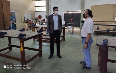 Realizan visita técnica con miras a habilitación de la carrera de Arquitectura en Franco