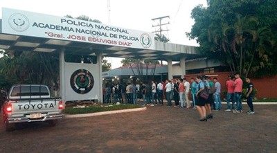 Isepol: Especialistas recomiendan la realización de más tests psicológicos en lugar de la exclusión de los mismos » Ñanduti