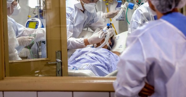 La Nación / “Hasta acá podemos llegar”: Preocupa ocupación de camas de terapia intensiva