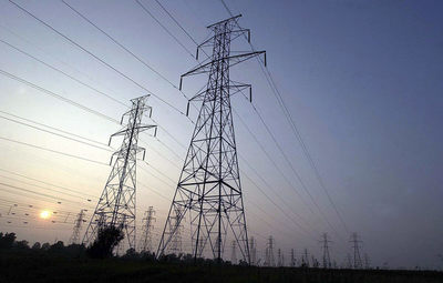 Brasil subasta con éxito e intensa disputa once concesiones eléctricas - MarketData