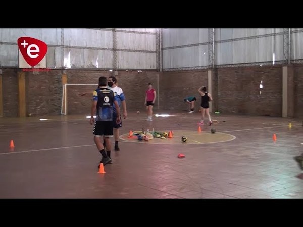 INICIÓ LA CLÍNICA DE HÁNDBOL EN ENCARNACIÓN