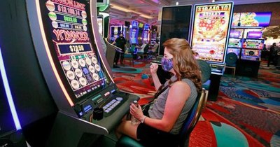La Nación / Más de 3.000 trabajadores de casinos están en riesgo de perder sus puestos