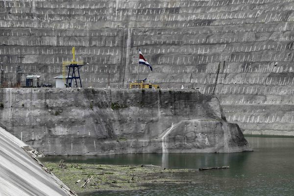 Costa Rica acumula seis años con más del 98 % de generación eléctrica renovable - MarketData