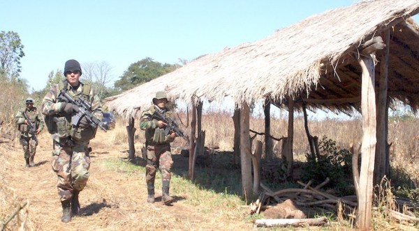 Tres abatidos y cinco detenidos en Amambay