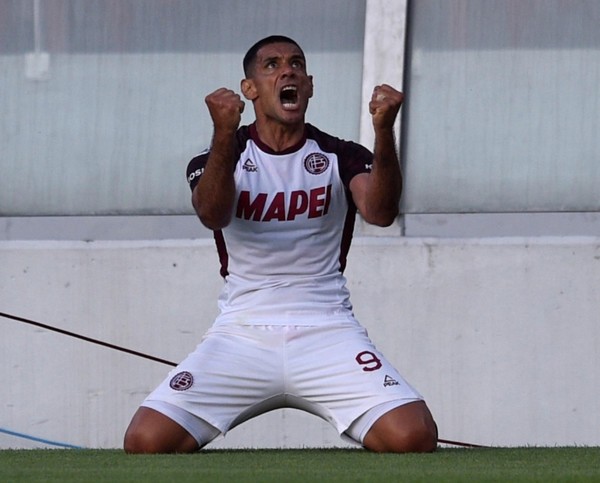 Lanús despacha a Independiente y sueña con la Copa Sudamericana