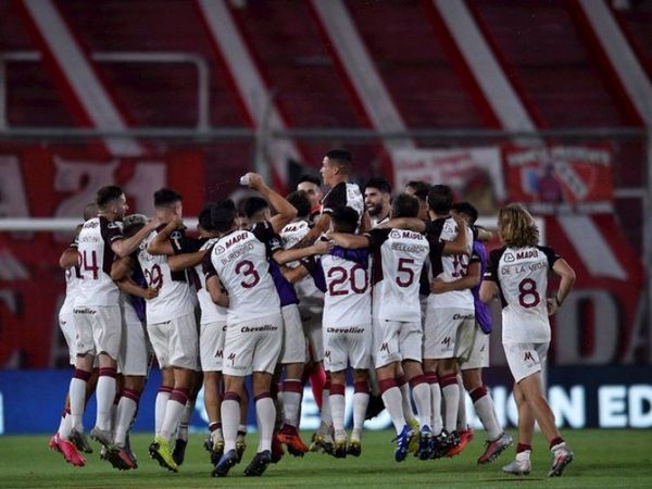 Lanús se cita con Vélez en las semifinales de la Copa Sudamericana