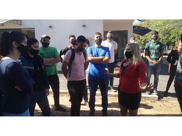 Protestan por cambio de reglas en admisión de futuros policías