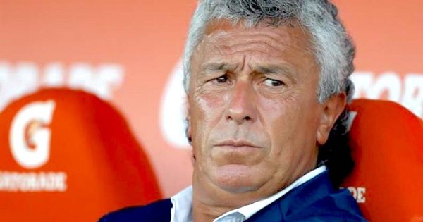 La Nación / Andújar asegurado, quieren a Cavallaro