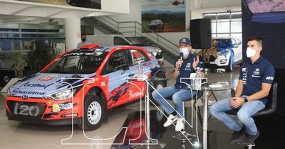 La Nación / Zaldívar presentó a su copiloto Del Barrio