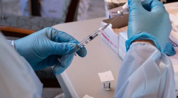 ¿Cuáles son las diferencias entre las vacunas de Pfizer y Moderna?
