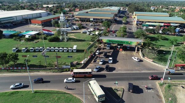 Intenso movimiento comercial y alta demanda de insumos para las fiestas - Nacionales - ABC Color