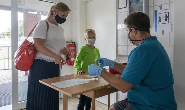 Berlín pide restricciones en el ámbito personal para frenar la covid - Mundo - ABC Color