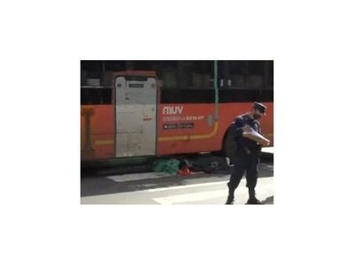 Embarazada de 9 meses murió arrollada por un colectivo