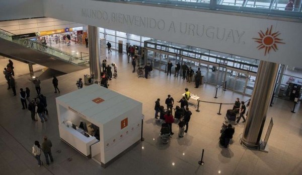Coronavirus: Uruguay prohíbe ingreso de pasajeros por tres semanas