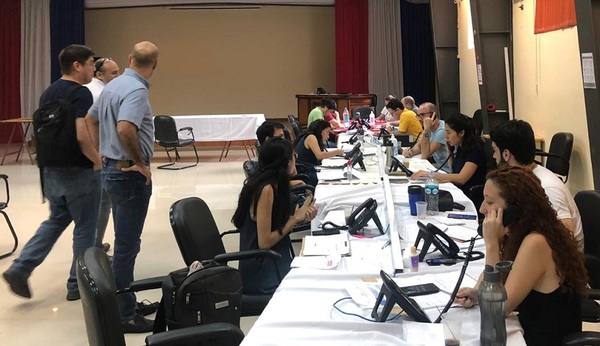 Por día el 154 deriva unas 1.100 llamadas para agendamiento a la toma de test de COVID » Ñanduti