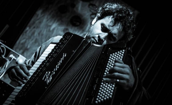 HOY / El italiano Vince Abbracciante, en Master Class virtual y concierto para el Asujazz 2020