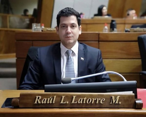Diputado Raúl Latorre preside la comisión permanente del Congreso