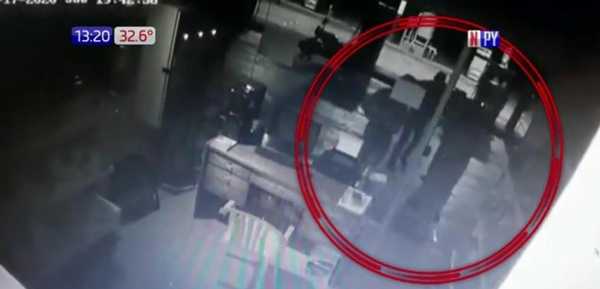 Asalto a mano armada en estación de servicios | Noticias Paraguay