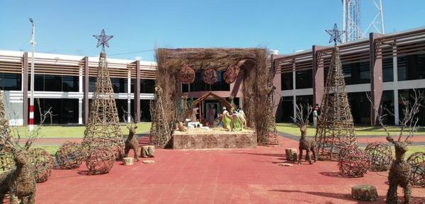 Llegó el Espíritu Navideño a Coronel Oviedo – Prensa 5