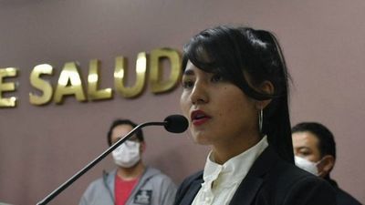 Bolivia nombra a joven de 19 años como viceministra de Deportes
