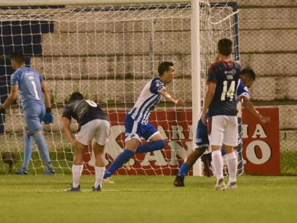 El 12 derriba al campeón y logra clasificación a la Sudamericana